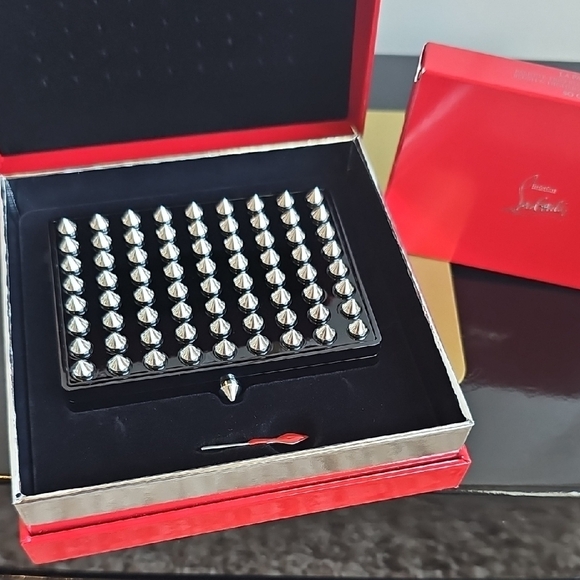 Christian Louboutin NWT Abracadabra La Palette Refillable Case W/ Blush Insert - Picture 4 of 6